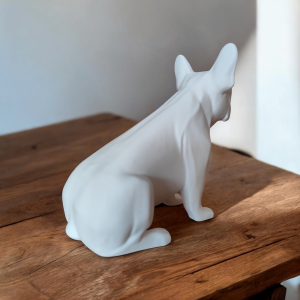Heykelsi Fransız Bulldog — Oturan Form, Minimalist Karakter — fransız bulldog figürü — dijital zanaat