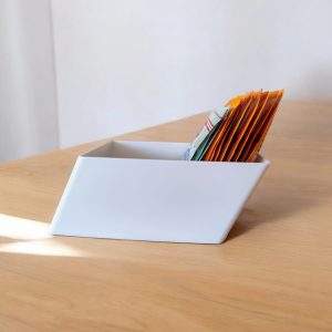 Eğimli Zemin, Düzenli Form: Mutfak Organizer — fonksiyonel form