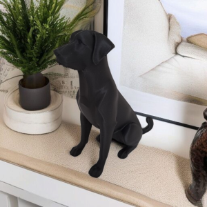 Heykelsi Labrador — Geometrik Form, Sessiz Karakter — minimalist köpek heykeli