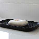 Oluk Dokulu Sabunluk | Sade Form, Güçlü Duruş — minimalist sabunluk