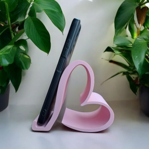 Kalp Formlu Telefon Standı — Heykelsi Masa Objesi
